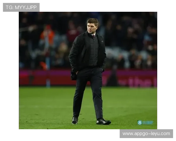 杰拉德下课，埃梅里上任！库蒂尼奥在维拉沦为替补，前途未卜？