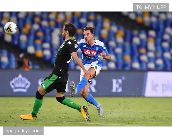 加蒂推动意甲三中卫体系革新，球队防守能力显著增强