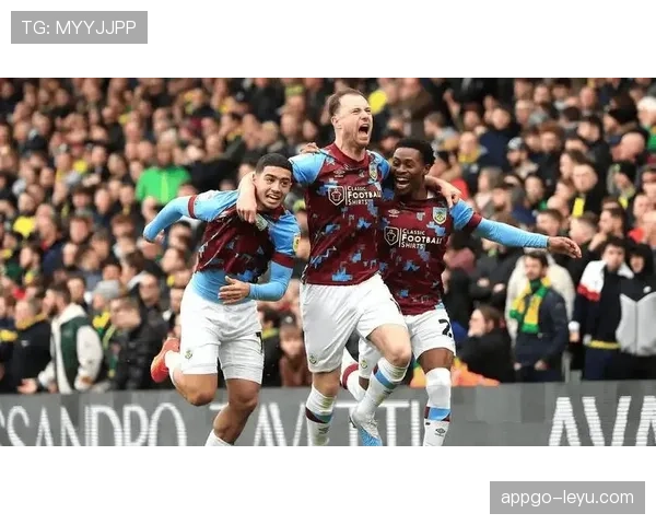 莱切关键球员闪耀赛场，率队力克强敌斩获赛季关键胜利