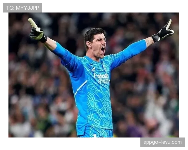 库尔图瓦转会最新消息：皇马门将或迎新东家？