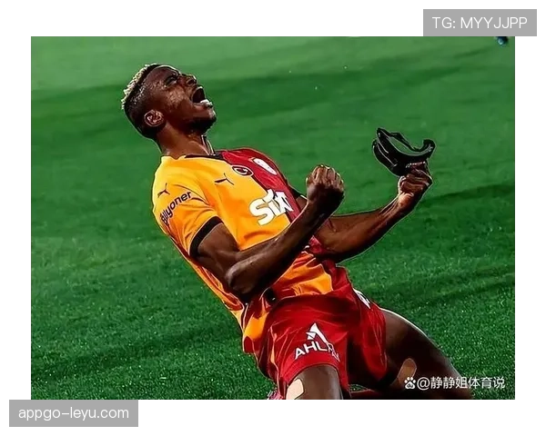 奥斯梅恩 vs 顶级中锋:争夺世界第一的路径解析 奥斯梅恩 vs 顶级中锋:争夺世界第一的路径解析