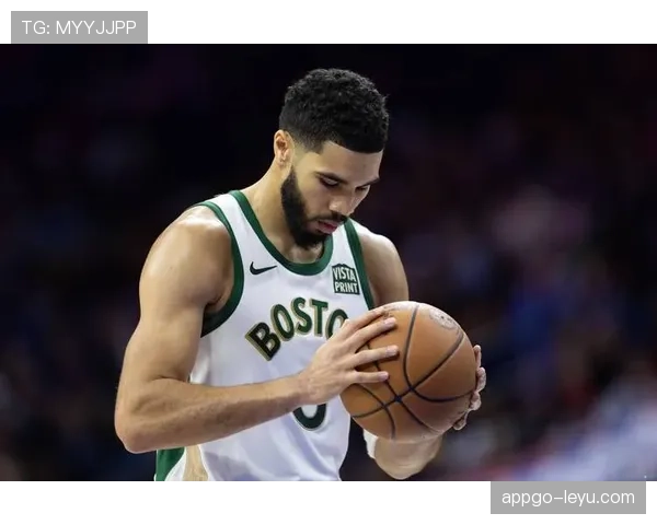 怀特挡拆为塔图姆制造空位较上季显著提效